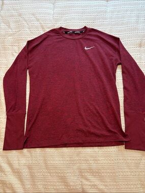 Nike Running Dri-Fit Long-Sleeve Crew Shirt in Maroon
